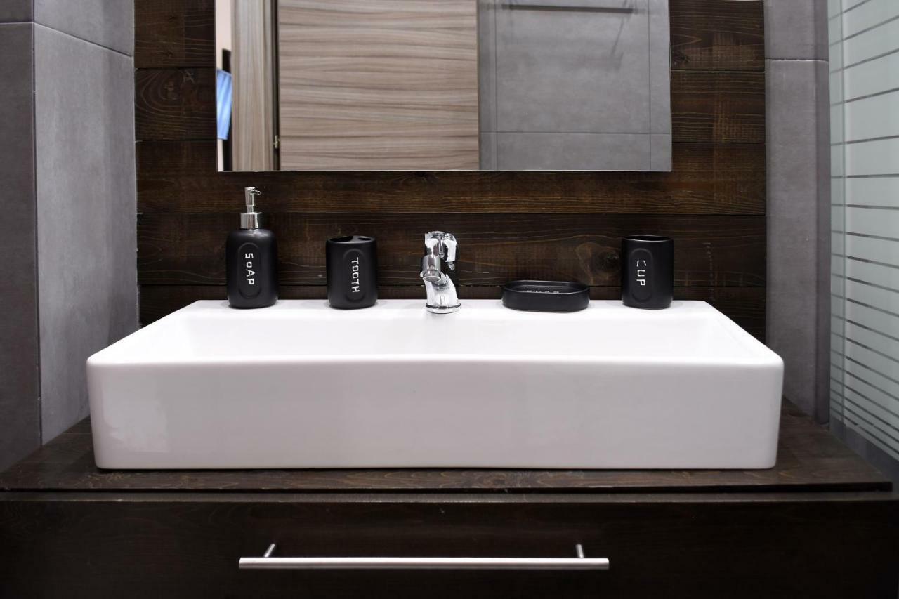 Narcissus Luxury Apt.